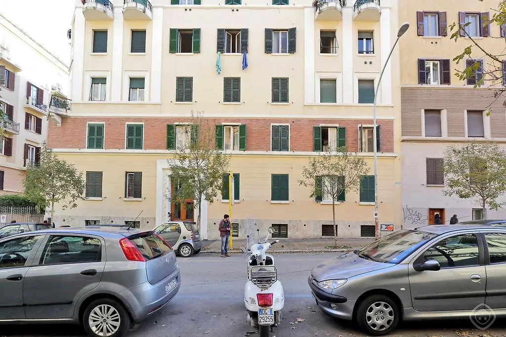 Faleria Apartment Rome